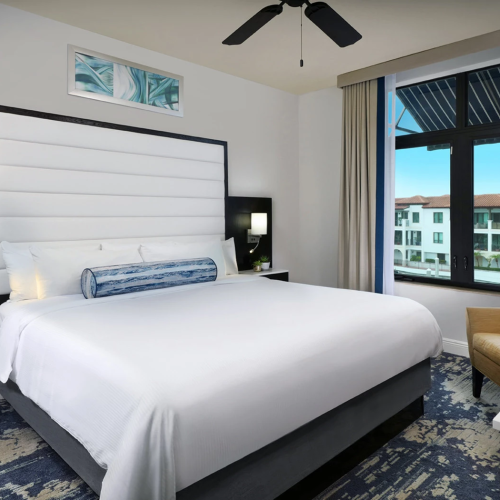 Naples Bay Resort & Marina