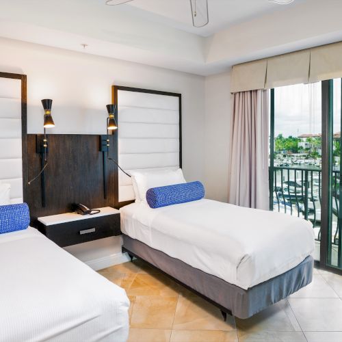 Naples Bay Resort & Marina
